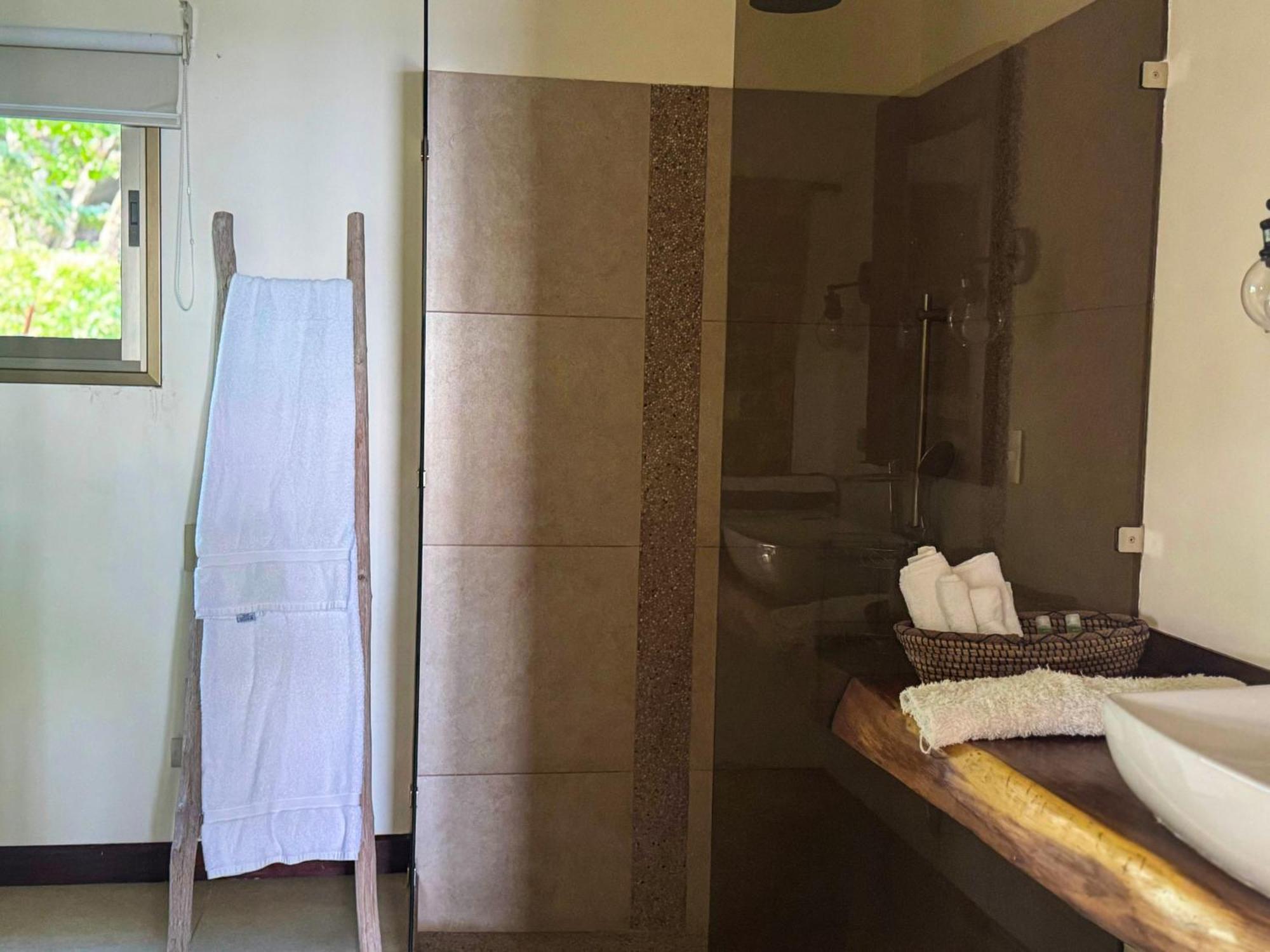 Cocobolo Beach Boutique Hotel San Juanillo Luaran gambar